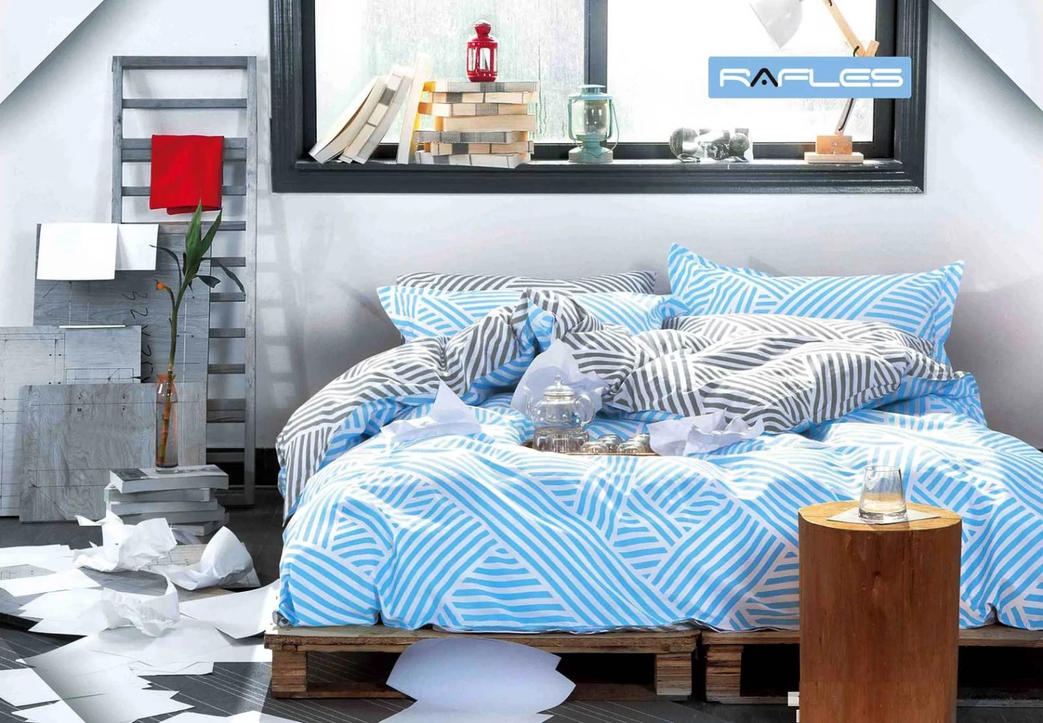 Queen Size Blue Zag Reversible Quilt Cover Set(3PCS) 3 Queen Size Blue Zag Reversible Quilt Cover Set(3PCS)