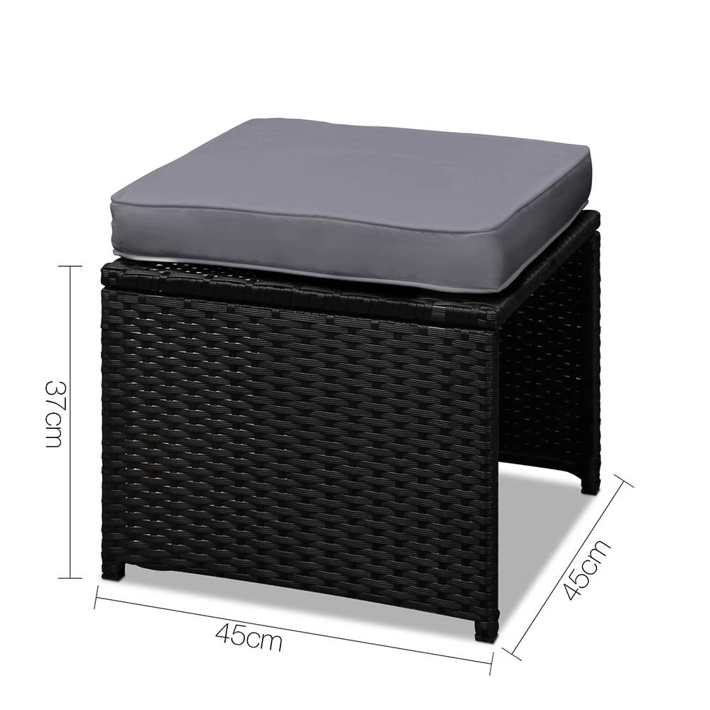 Gardeon 9 Piece Wicker Outdoor Dining Set – Black & Grey 6 Gardeon 9 Piece Wicker Outdoor Dining Set – Black & Grey - Image 4